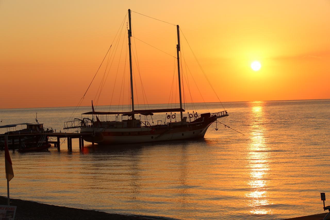 Club Akman Beach Camyuva Exterior photo